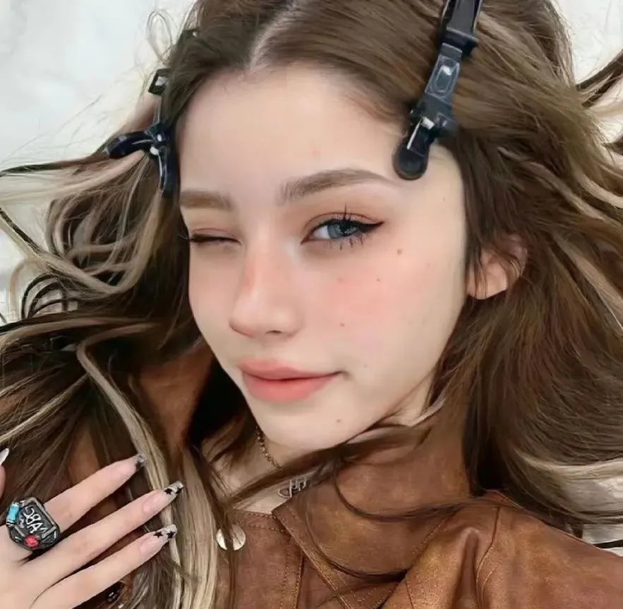树林里的夫妻